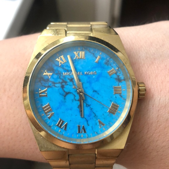 Michael Kors Watches (3) - Picture 2 of 4